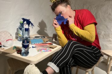AGA KLOS – Kreativt verksted for barn: Usynlig; overlevelseskunst gjennom kamuflasje